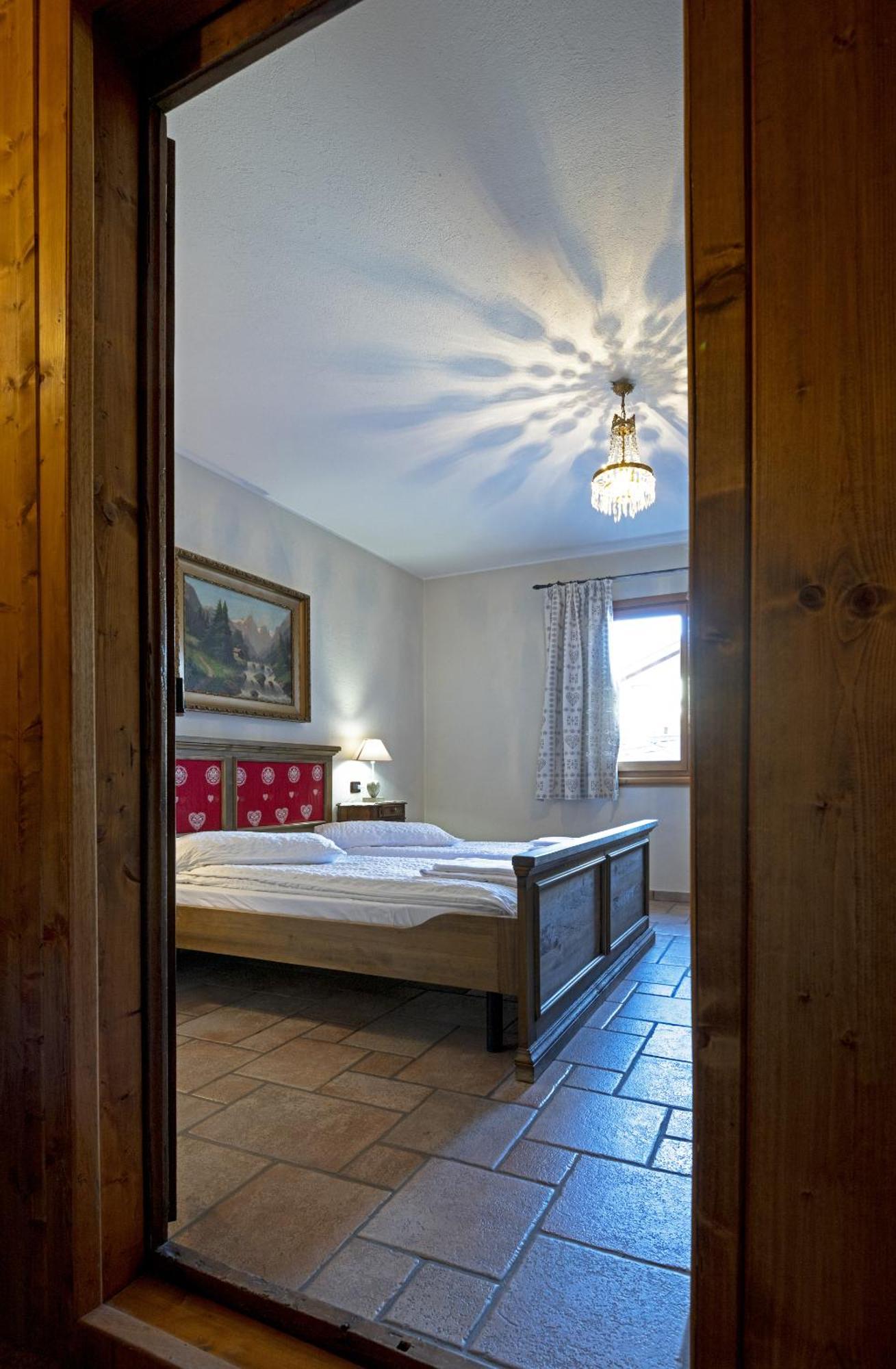Au Petit Chevrot Aparthotel Cerise Екстериор снимка