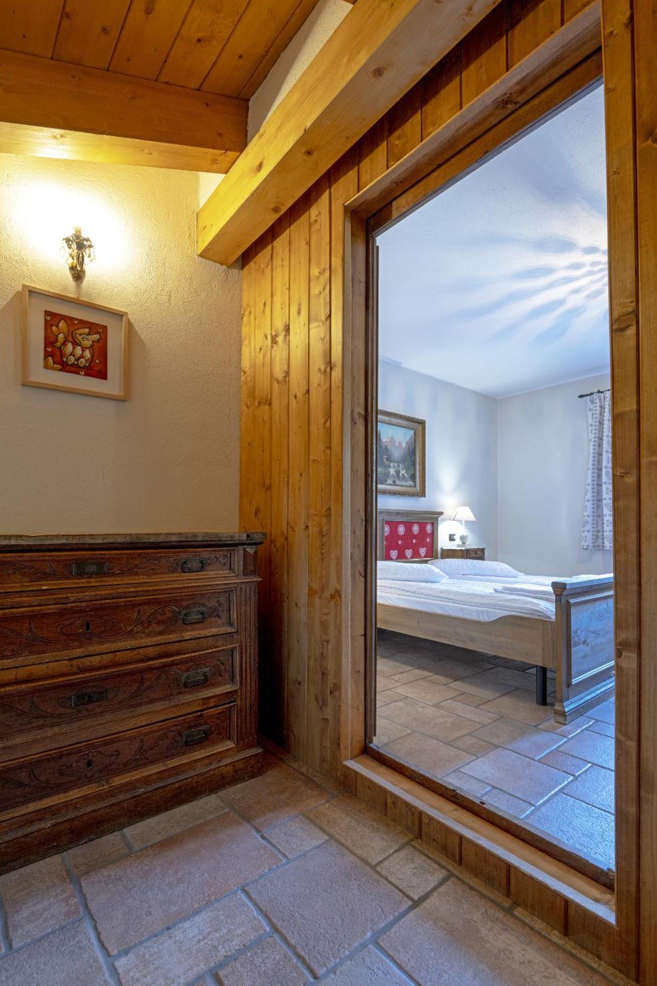 Au Petit Chevrot Aparthotel Cerise Екстериор снимка