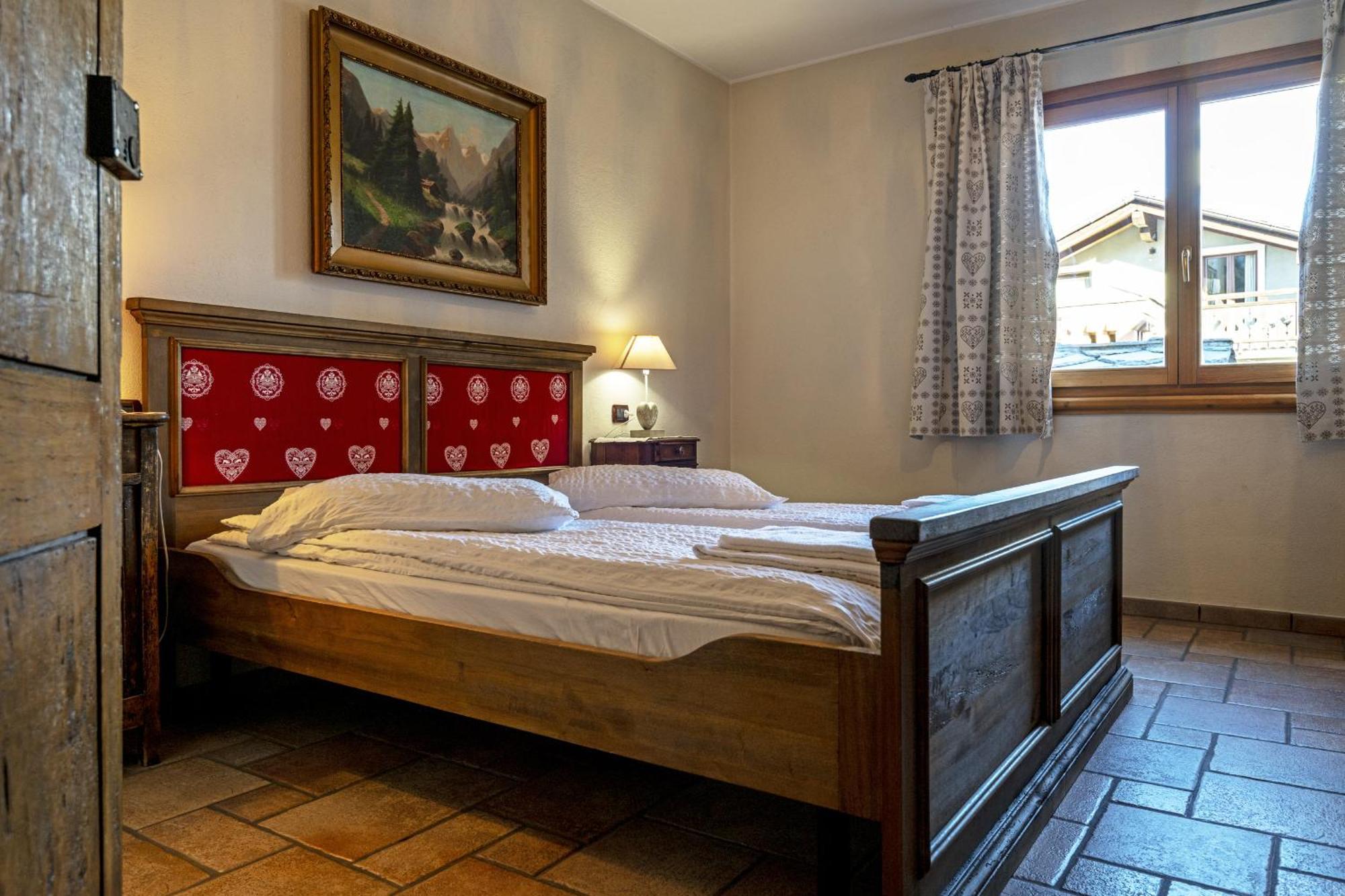 Au Petit Chevrot Aparthotel Cerise Екстериор снимка