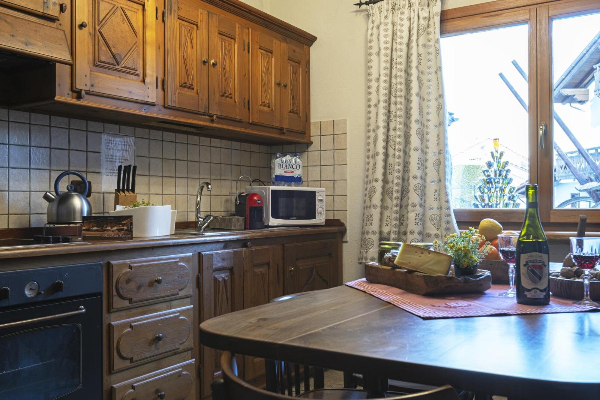 Au Petit Chevrot Aparthotel Cerise Екстериор снимка